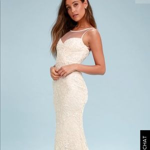 NWT Lulus cream lace maxi dress